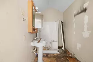 488 7th St, Somerville, TX 77879 - Photo 21