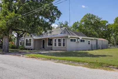 488 7th Street, Somerville, TX 77879 - Photo 1