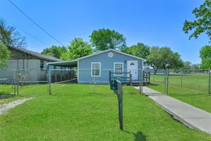 6905 Speaker St, Hitchcock, TX 77563 - Photo 3