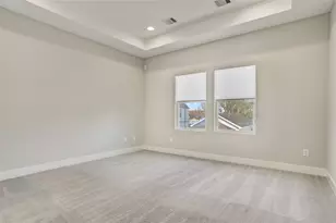 2413 Chapman St, Houston, TX 77009 - Photo 9