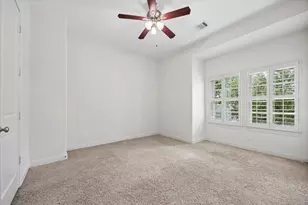2714 Cornell St, Houston, TX 77009 - Photo 27