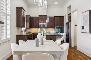 2714 Cornell St, Houston, TX 77009 - Photo 3