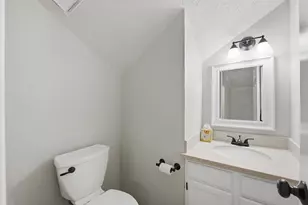 34 Outervale Pl, The Woodlands, TX 77381 - Photo 11