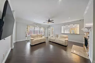 6526 N Gena Lee Dr, Houston, TX 77064 - Photo 5