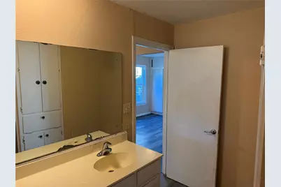 243 Brandywine Avenue, San Antonio, TX 78228 - Photo 9