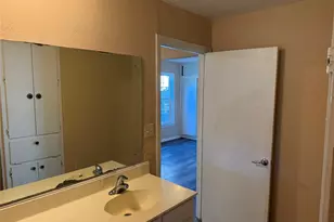 243 Brandywine Ave, San Antonio, TX 78228 - Photo 9