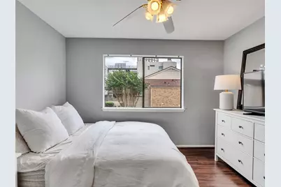 1829 Augusta Drive #10, Houston, TX 77057 - Photo 15