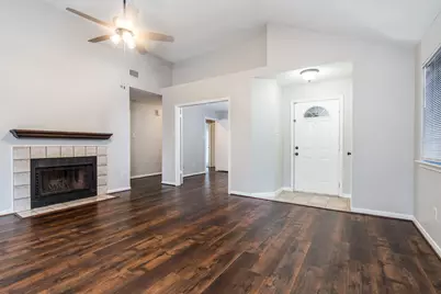 8607 Laurel Trails Drive, Houston, TX 77095 - Photo 7