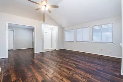 8607 Laurel Trails Drive, Houston, TX 77095 - Photo 9