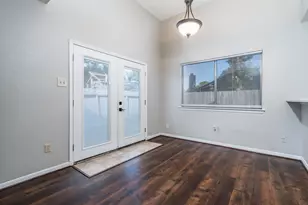 8607 Laurel Trails Dr, Houston, TX 77095 - Photo 11