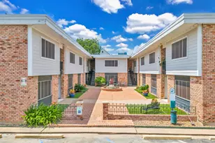 2011 Marshall St, Houston, TX 77098 - Photo 3