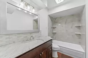 11550 Chimney Rock Rd, Houston, TX 77035 - Photo 21