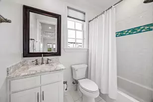 6015 Post Oak Green Ln, Houston, TX 77055 - Photo 33