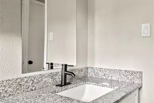 11455 Spottswood Dr, Houston, TX 77016 - Photo 13