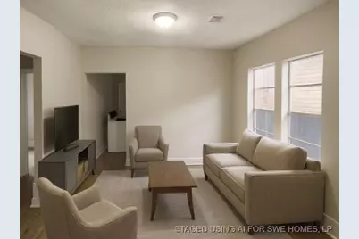 8213 E Erath Street, Houston, TX 77012 - Photo 5