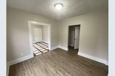 8213 E Erath Street, Houston, TX 77012 - Photo 5