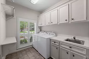 165 W Shadowpoint Cir, The Woodlands, TX 77381 - Photo 35