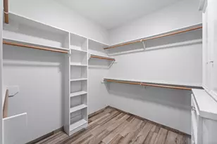 165 W Shadowpoint Cir, The Woodlands, TX 77381 - Photo 25