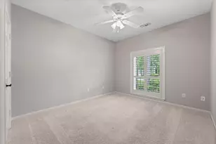 165 W Shadowpoint Cir, The Woodlands, TX 77381 - Photo 33