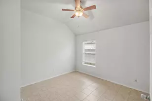 16523 Strathmore Manor Ln, Houston, TX 77090 - Photo 15