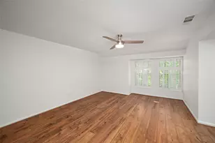 5831 Doliver Dr, Houston, TX 77057 - Photo 19