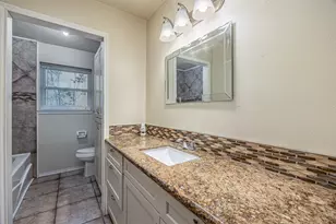 5826 Russell Ln, Baytown, TX 77521 - Photo 29