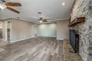 5826 Russell Ln, Baytown, TX 77521 - Photo 15