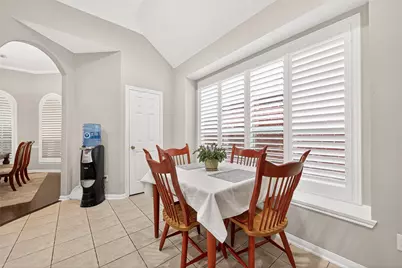 6027 Bassetdale Lane, Houston, TX 77084 - Photo 17