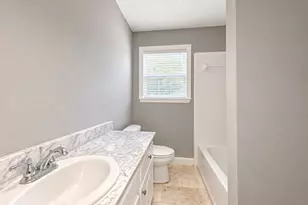 2118 Eagle Point Rd, Crosby, TX 77532 - Photo 11