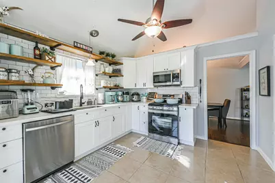 4030 Bentley Drive, Pearland, TX 77584 - Photo 15