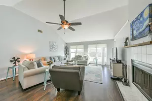 4030 Bentley Dr, Pearland, TX 77584 - Photo 3