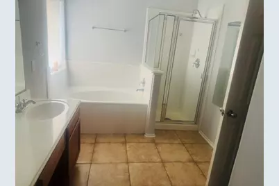 10411 Iris Lake Court, Houston, TX 77070 - Photo 27