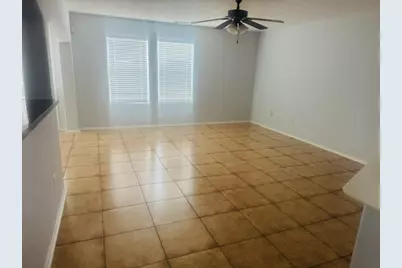 10411 Iris Lake Court, Houston, TX 77070 - Photo 15