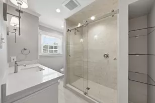 702 Langwood Dr, Houston, TX 77079 - Photo 33
