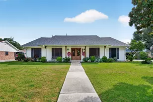 5109 Glenhaven Dr, Baytown, TX 77521 - Photo 1