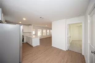 7235 Gorrion, Katy, TX 77493 - Photo 13