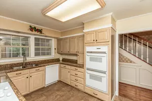 2620 Gladys Ave, Beaumont, TX 77702 - Photo 15