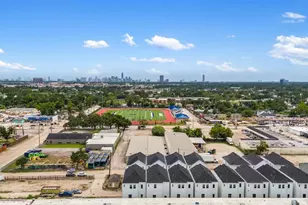 1928 Purswell Rd, Houston, TX 77055 - Photo 33