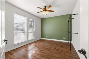 8102 Hills Pkwy, Montgomery, TX 77316 - Photo 9