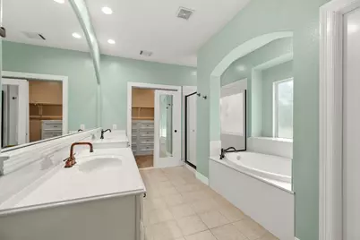 8102 Hills Parkway, Montgomery, TX 77316 - Photo 13