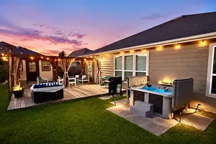 3502 Pentland Downs St, Pearland, TX 77584 - Photo 3