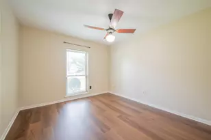 9202 Benning Dr, Houston, TX 77031 - Photo 25