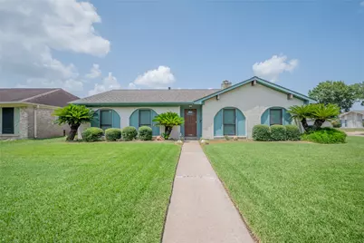 9202 Benning Drive, Houston, TX 77031 - Photo 1