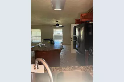 5934 Deerwood Drive, Conroe, TX 77306 - Photo 5