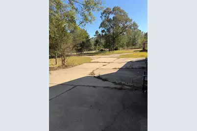 5934 Deerwood Drive, Conroe, TX 77306 - Photo 9