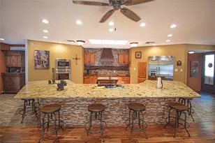 368 Forest Hills Dr, Livingston, TX 77351 - Photo 13