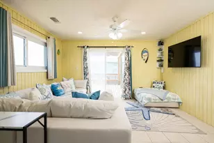 21211 Gulf Dr, Galveston, TX 77554 - Photo 19