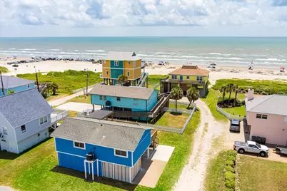 21211 Gulf Drive, Galveston, TX 77554 - Photo 43