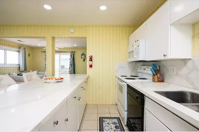 21211 Gulf Drive, Galveston, TX 77554 - Photo 33
