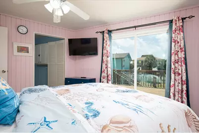 21211 Gulf Drive, Galveston, TX 77554 - Photo 27